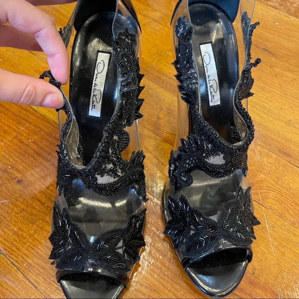 Oscar De La Renta Ambrosetti Beaded Lace Stilettos